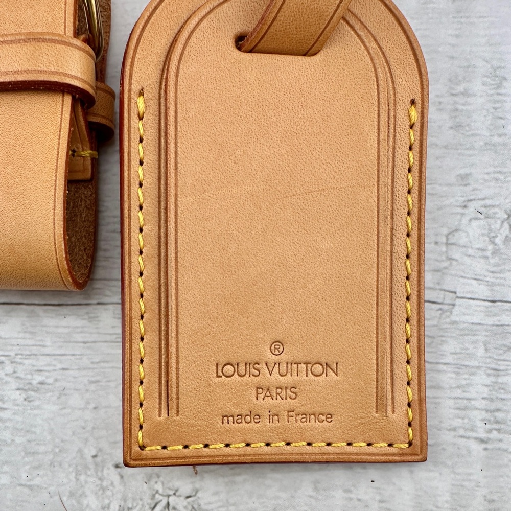 AUTHENTIC Vachetta Leather Luggage tag and loop. - Picture 4 of 4